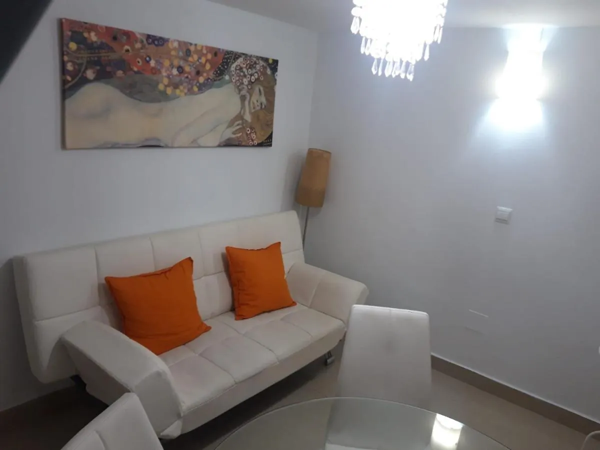 Apartamentos Marques De La Merced Малага Испания